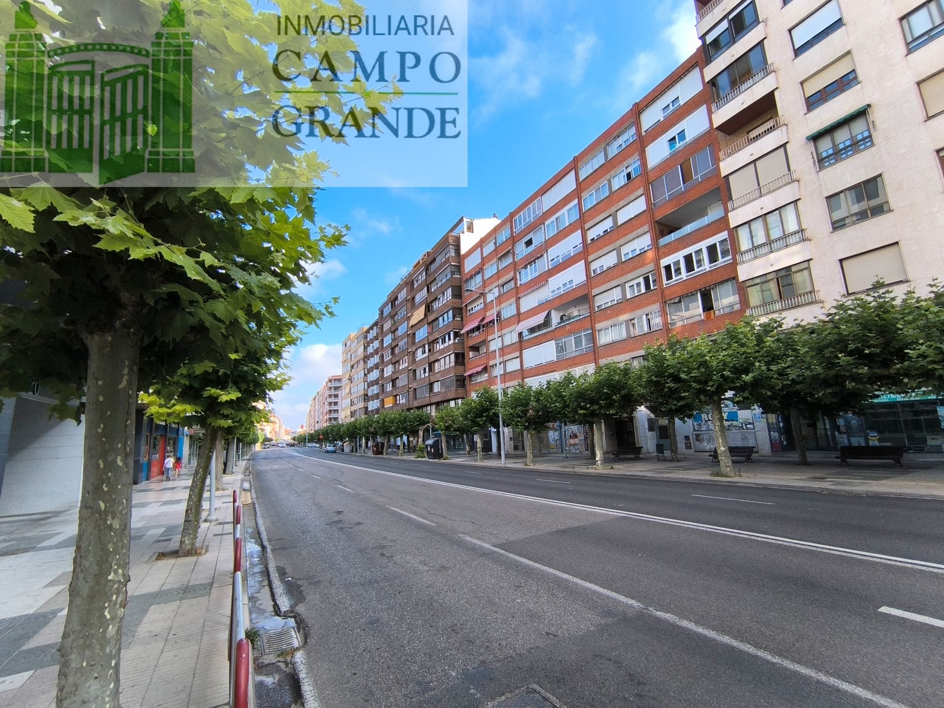 Vista exterior de Pis en venda en Palencia Capital amb Calefacció, Terrassa i Traster