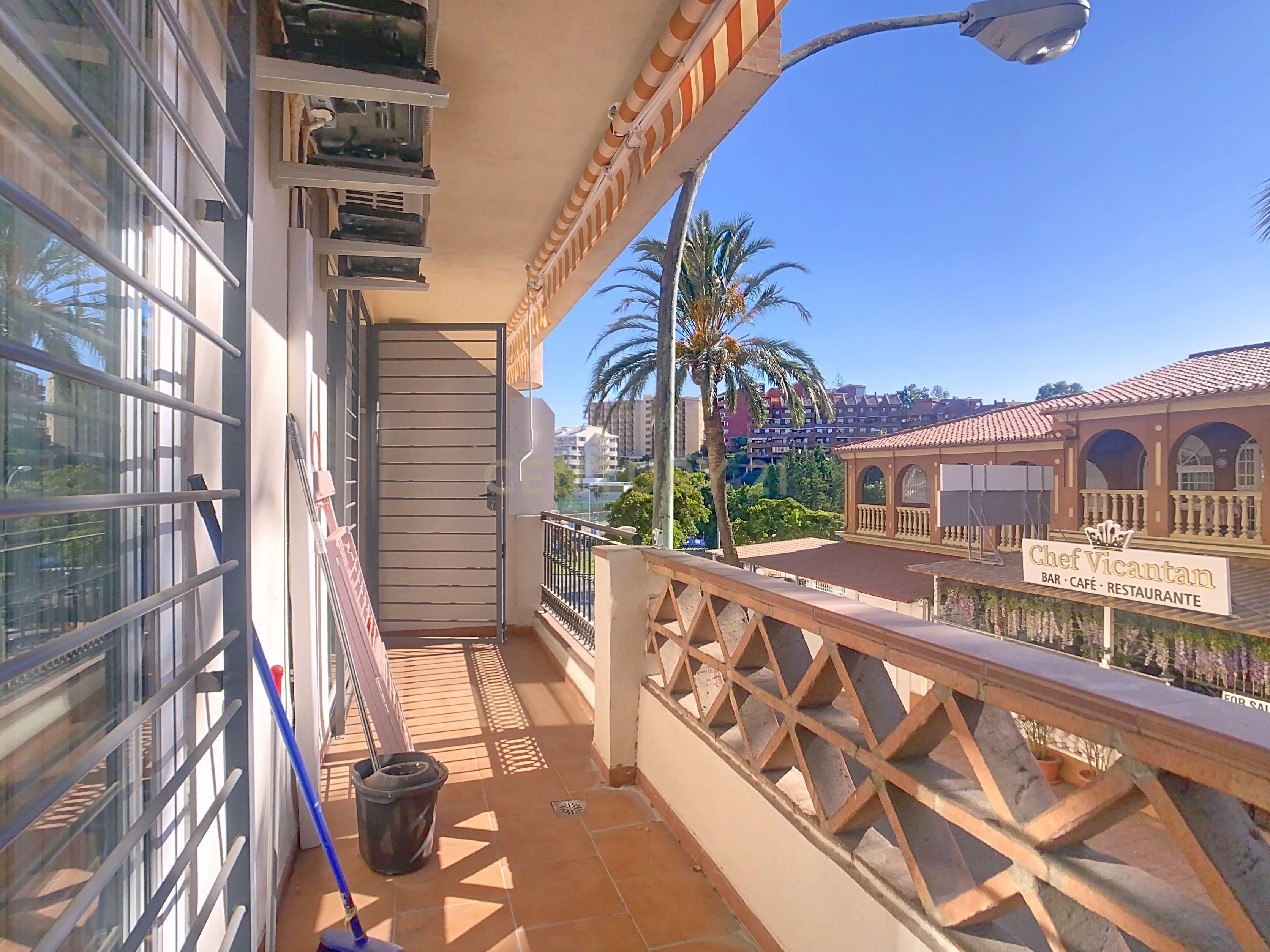 Exterior view of Flat for sale in Benalmádena  with Air Conditioner