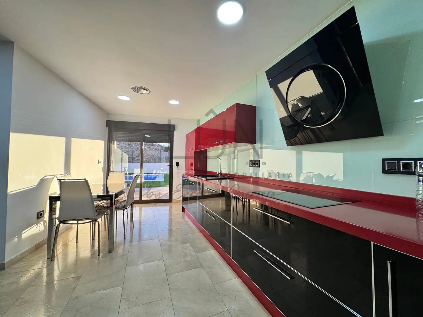 Cuina de Casa o xalet en venda en Molina de Segura amb Aire condicionat, Calefacció i Parquet
