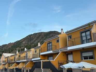 Casa con balcone in vendita a Pedanías Este