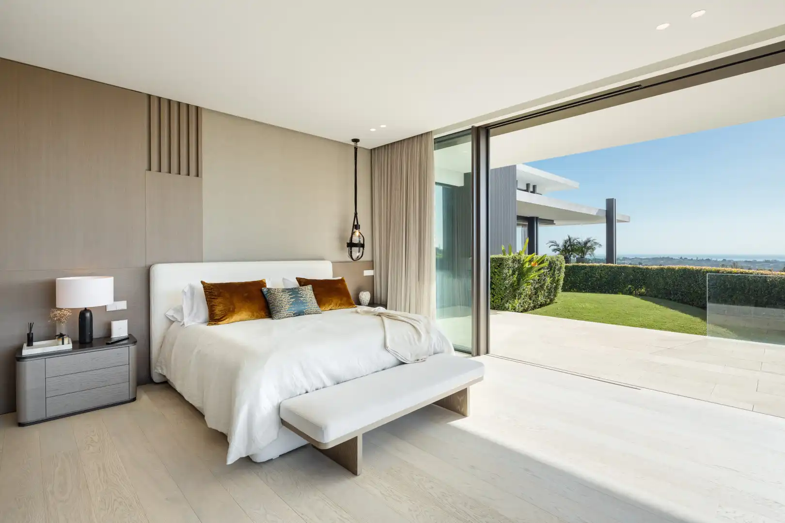 Casa con piscina en venta en La Quinta, imagen 4