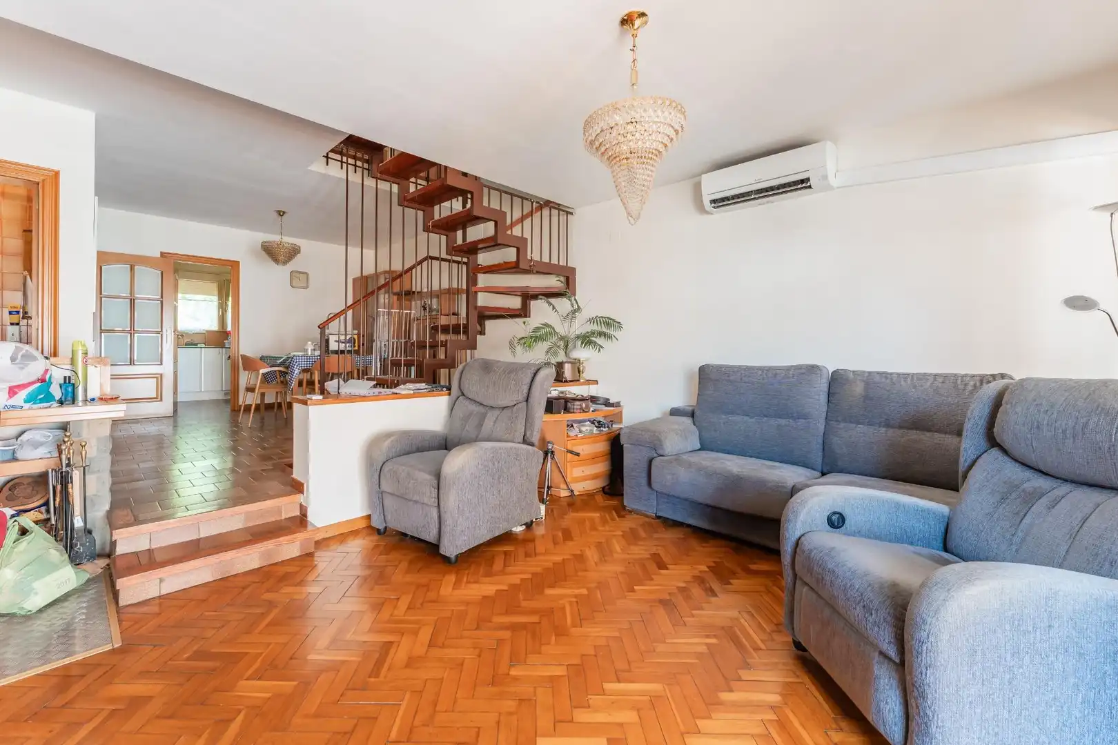 Sala de estar de Casa o chalet en venta en La Garriga con Aire acondicionado, Calefacción y Jardín privado