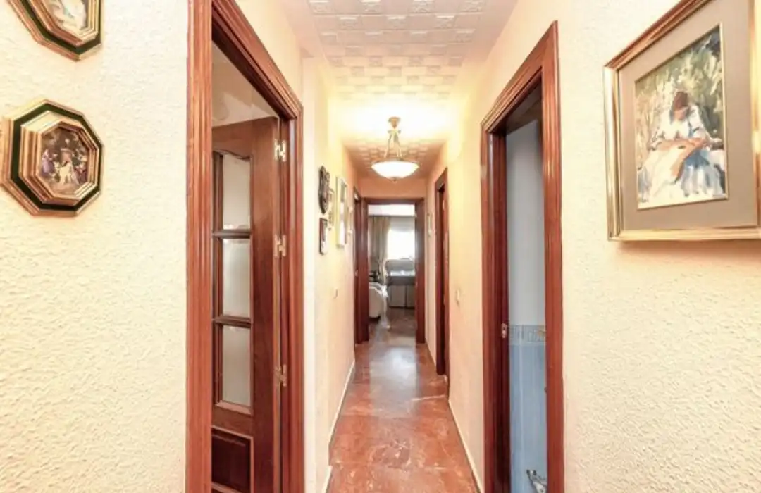 Wohnung zur Miete in Avenida de América, 40, Barrio de Zaidín