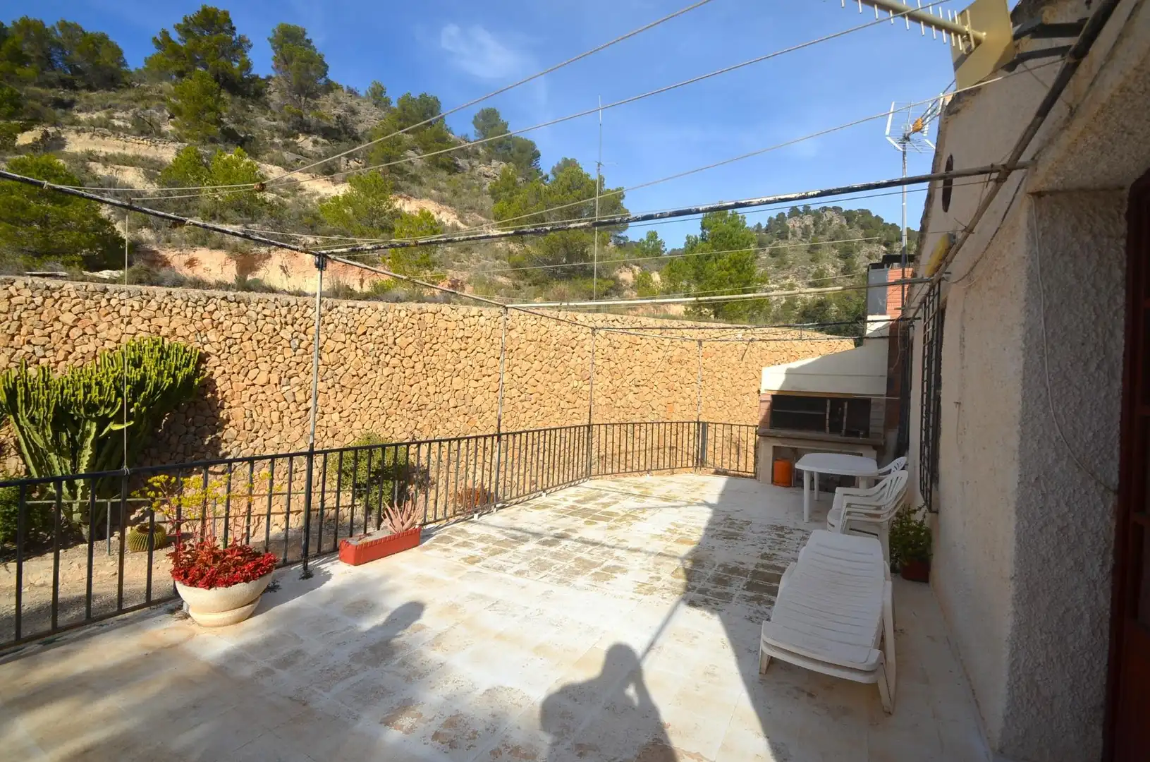 Terrassa de Casa o xalet en venda en Orxeta amb Terrassa, Traster i Moblat