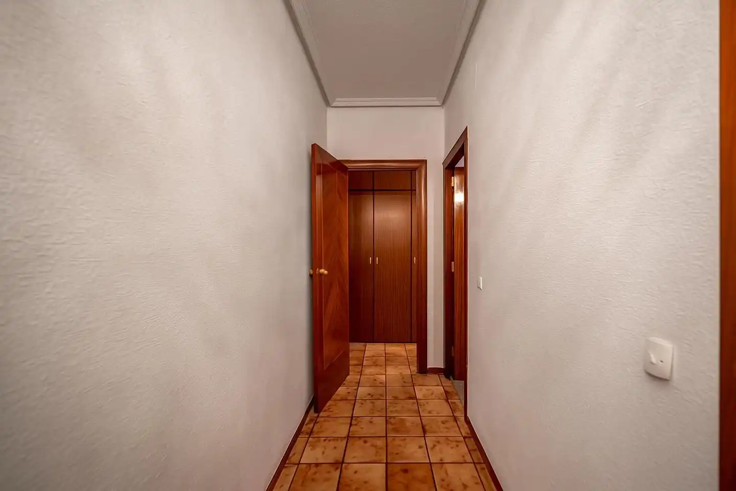 Ground floor for sale in Ávila