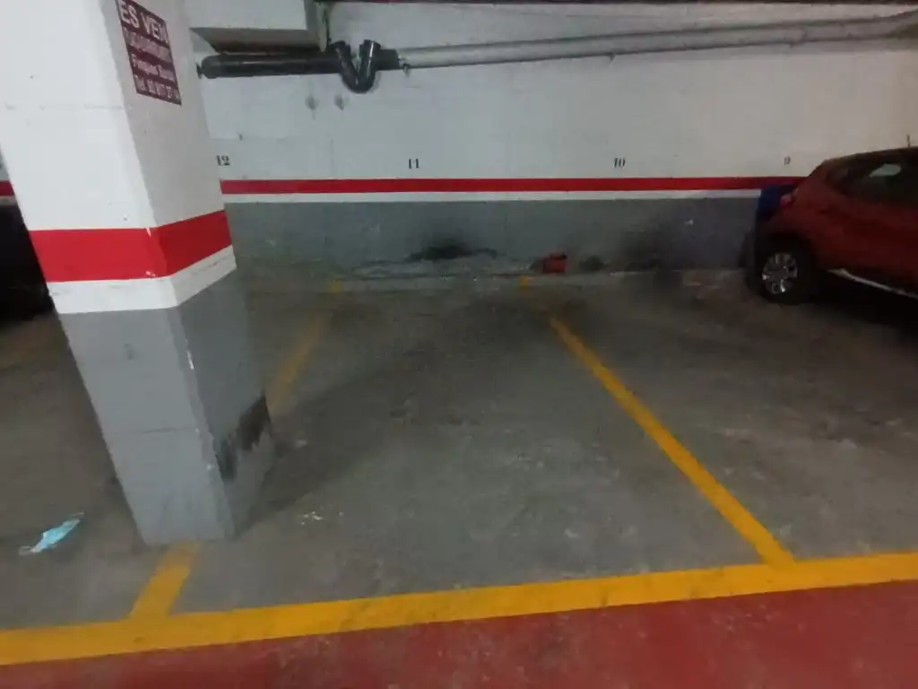 Garage zum Verkauf in Sant Julià