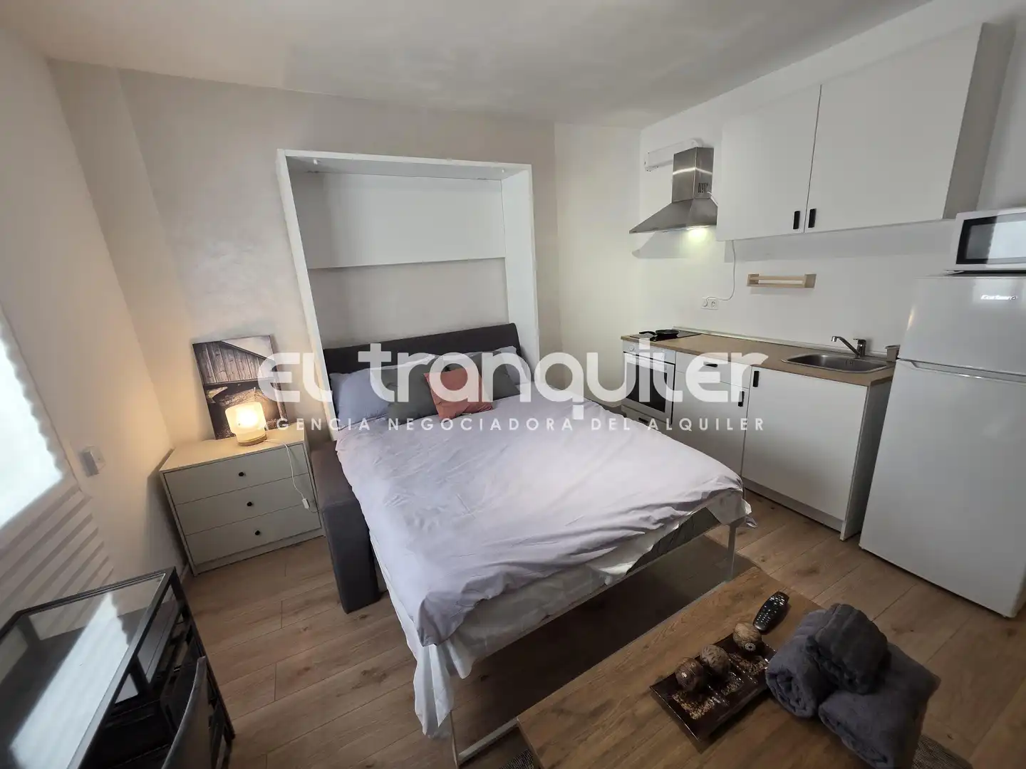 Schlafzimmer von Wohnung zur Miete in Madrid mit Klimaanlage, Möbliert und Waschmaschine