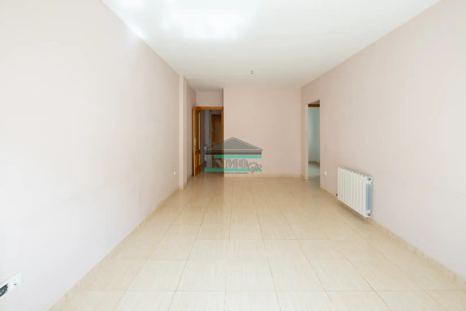 Wohnung zum Verkauf in Armilla mit Heizung, Terrasse und Balkon