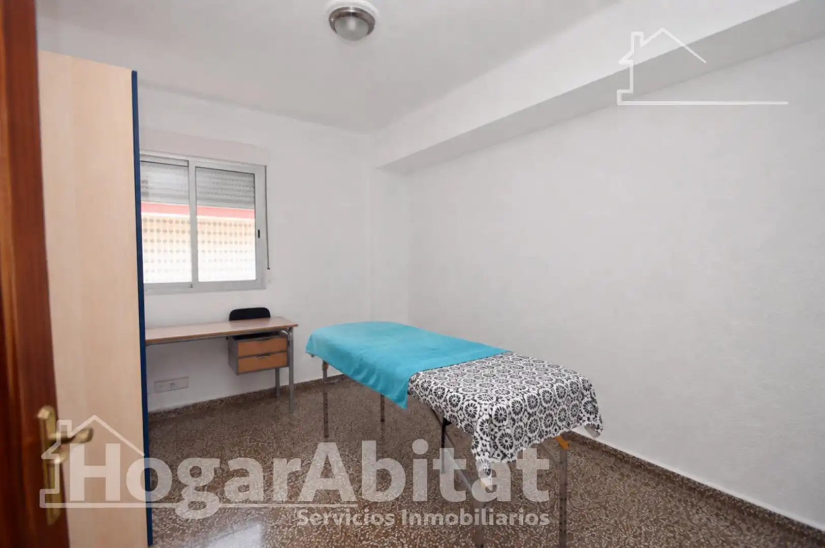 Habitación de Piso en venta en Valencia con Aire acondicionado, Calefacción y Terraza