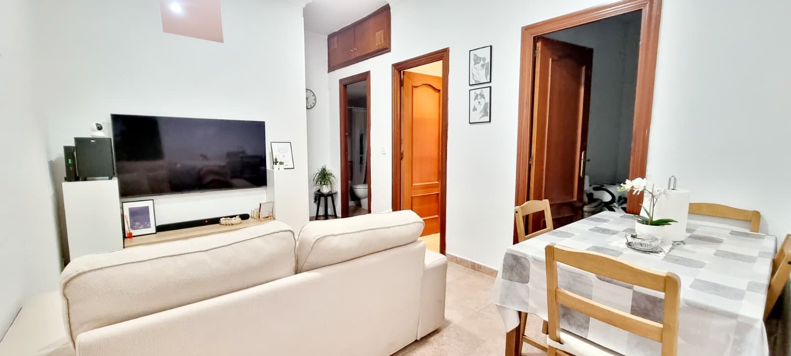 Living room of Flat for sale in L'Hospitalet de Llobregat  with Air Conditioner
