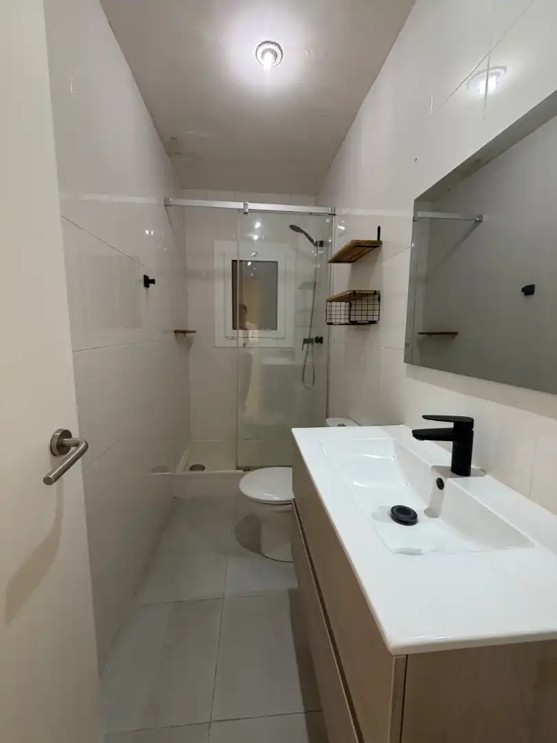 Bathroom of Flat for sale in Parets del Vallès  with Air Conditioner and Parquet flooring