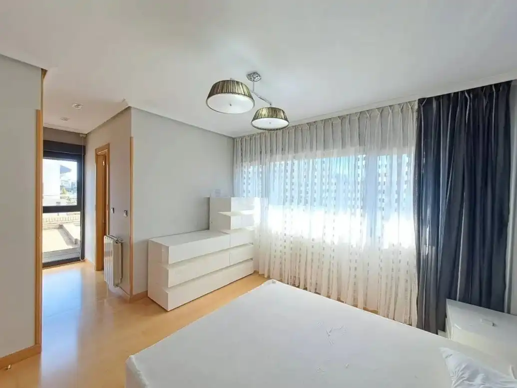 Bedroom of Detached homes for sale in Burgos  with Heating, Private garden and Storage room