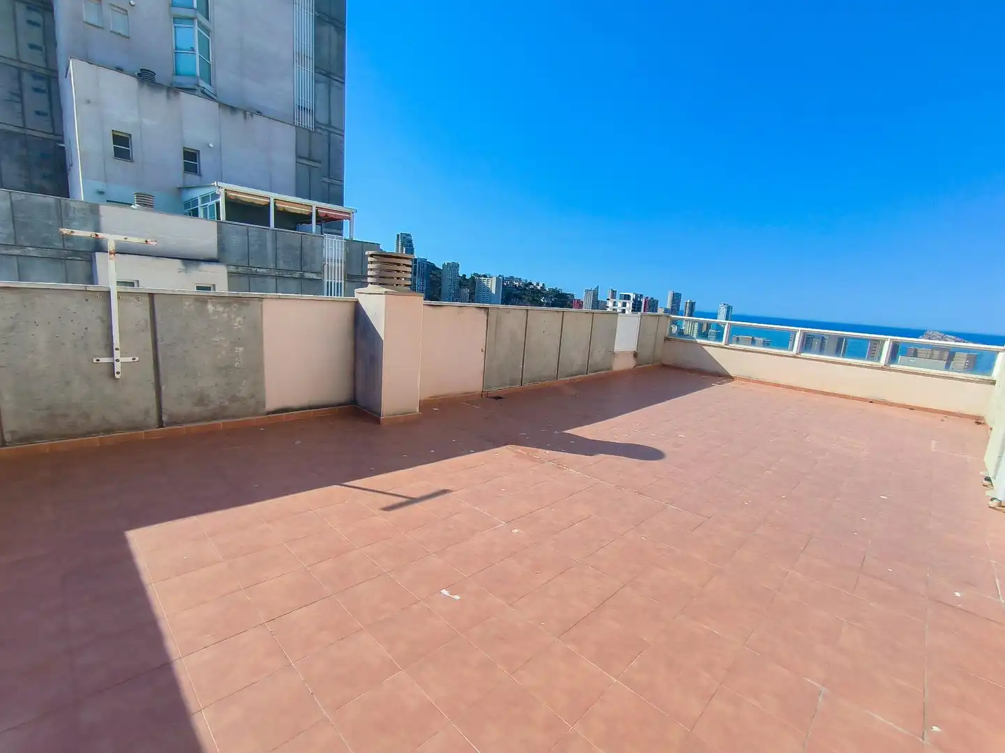 Terrassa de Dúplex en venda en Benidorm amb Aire condicionat, Calefacció i Jardí privat