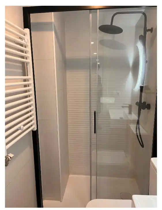 Bathroom of Flat for sale in Zaragoza  with Heating