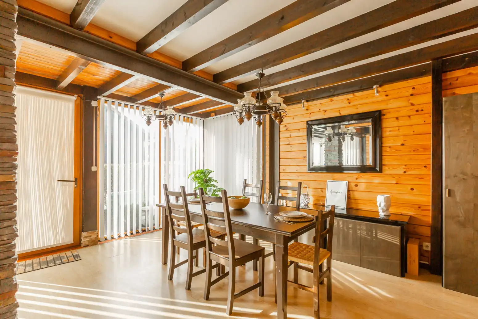 Comedor de Casa o chalet en venta en Ayegui / Aiegi con Aire acondicionado, Calefacción y Jardín privado