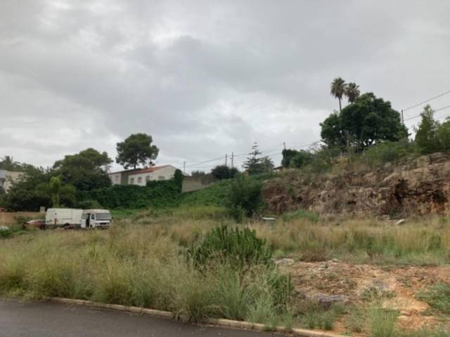 Terreno residencial en Venta en Alonso De Ojeda, 29 en Urbanitzacions i Pedanies Nord