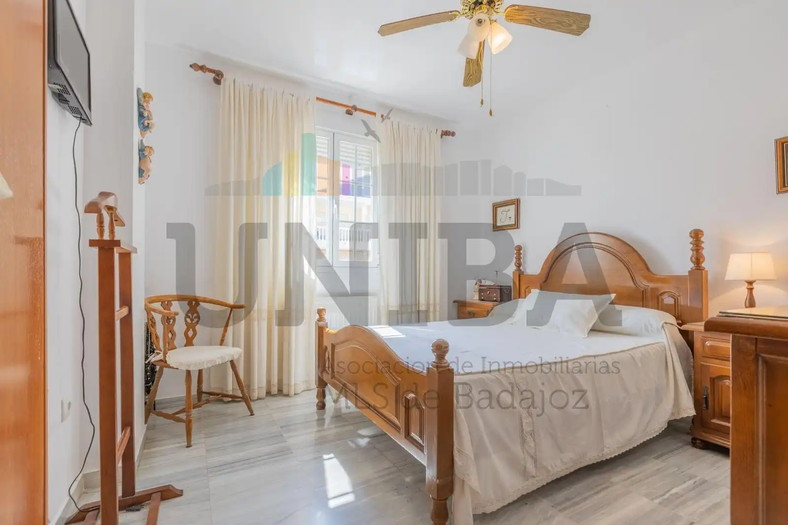 Dormitori de Apartament en venda en Badajoz amb Aire condicionat, Calefacció i Terrassa
