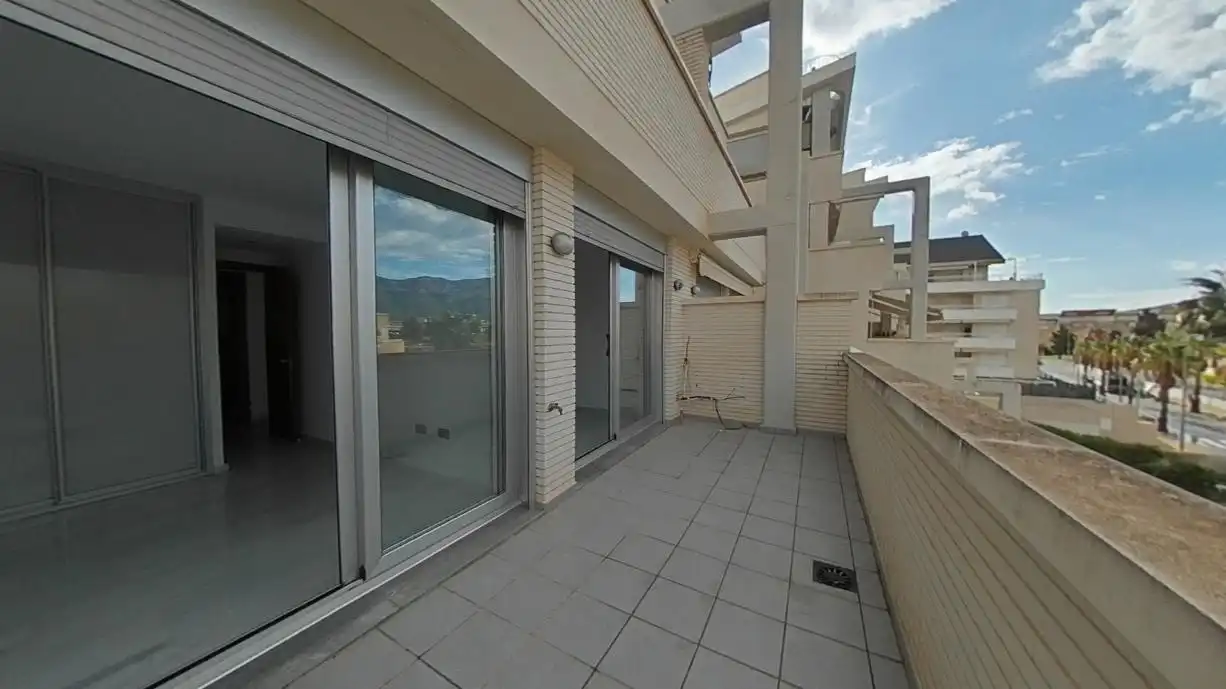 Terraza de Apartamento en venta en Dénia con Piscina