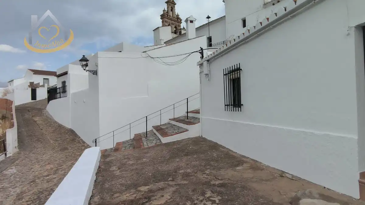 Vista exterior de Casa o xalet en venda en Sanlúcar de Guadiana amb Jardí privat, Terrassa i Moblat