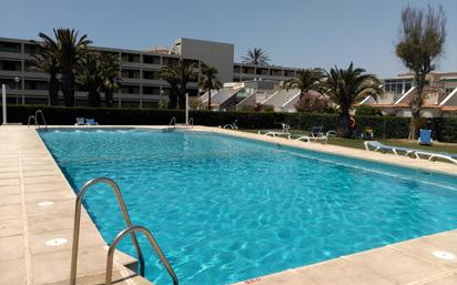 Swimming pool of Flat for sale in Roquetas de Mar