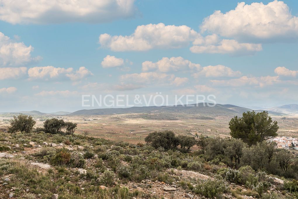 House or chalet for sale in Villar del Arzobispo  with Air Conditioner, Heating and Private garden