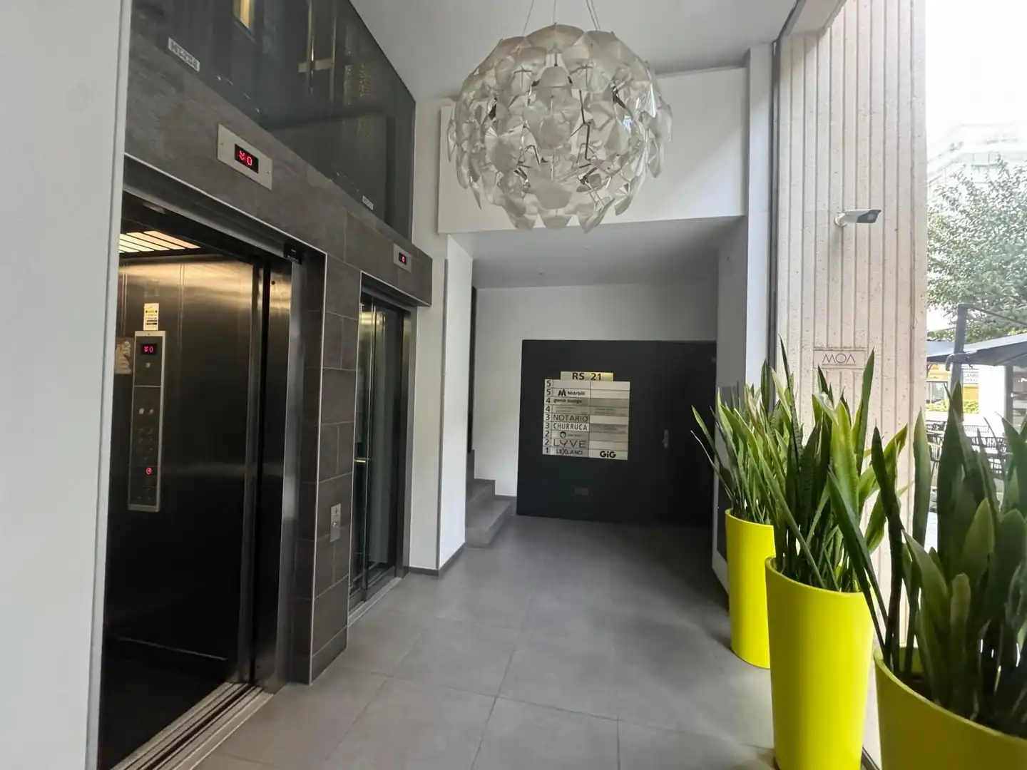 Oficina de alquiler en Marbella con Aire acondicionado y Amueblado