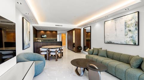 Foto 3 de Apartament en venda a Londres-nva Andalucia D, 2, Las Brisas, Málaga