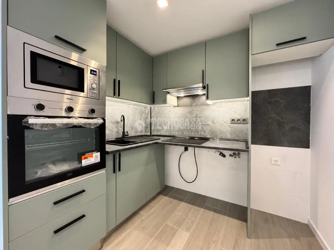 Kitchen of Flat for sale in Alcobendas  with Air Conditioner and Heating