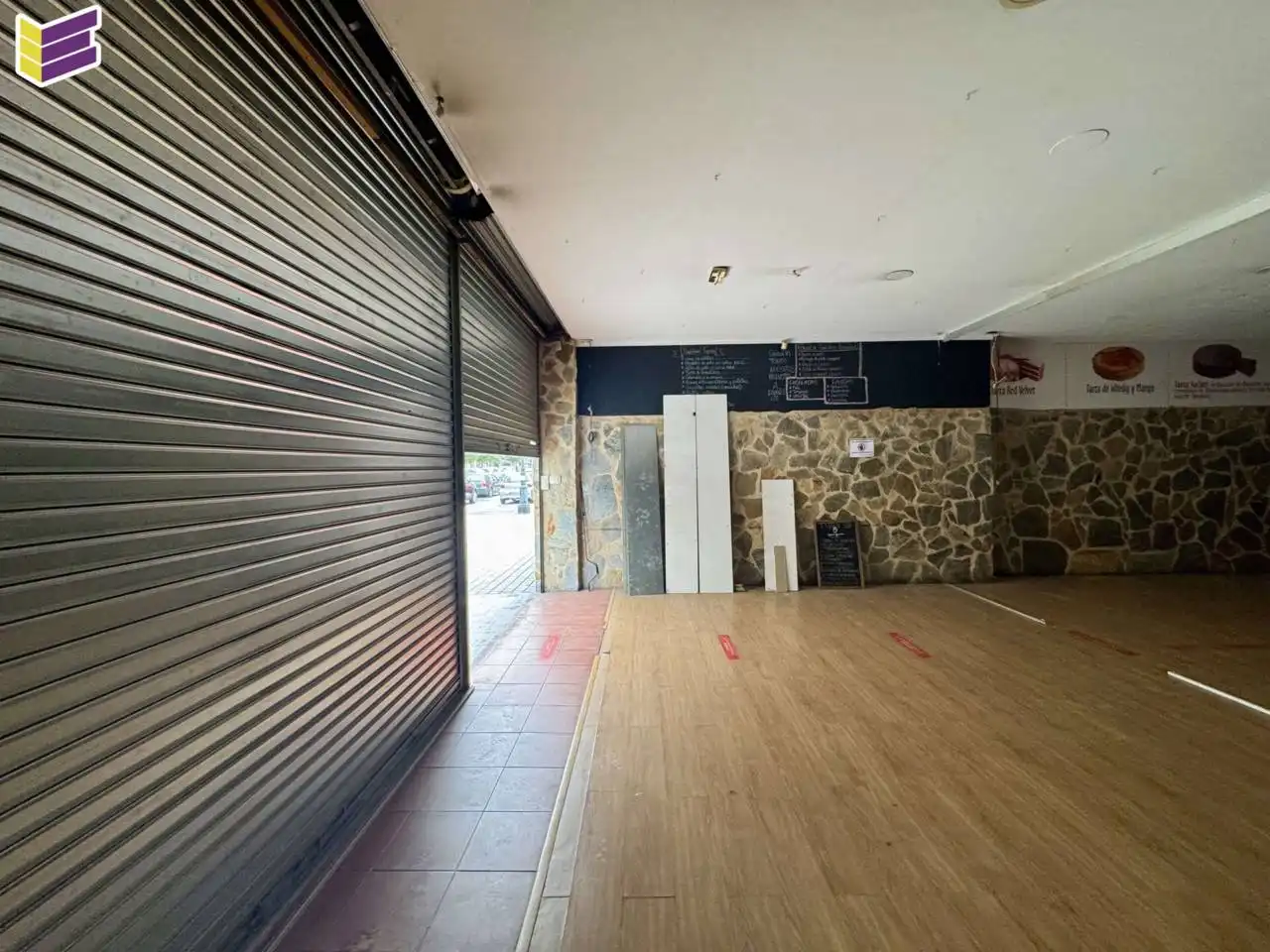 Gewerbefläche zum Verkauf in Calle Conde Torrecedeira 30, imagen 15