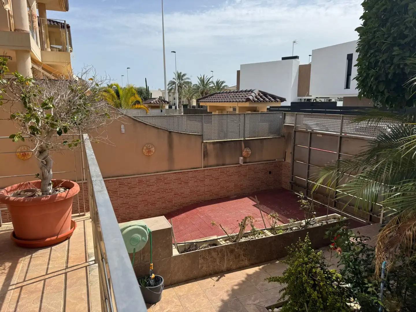 Jardín de Casa o chalet en venta en Elche / Elx con Aire acondicionado, Calefacción y Jardín privado