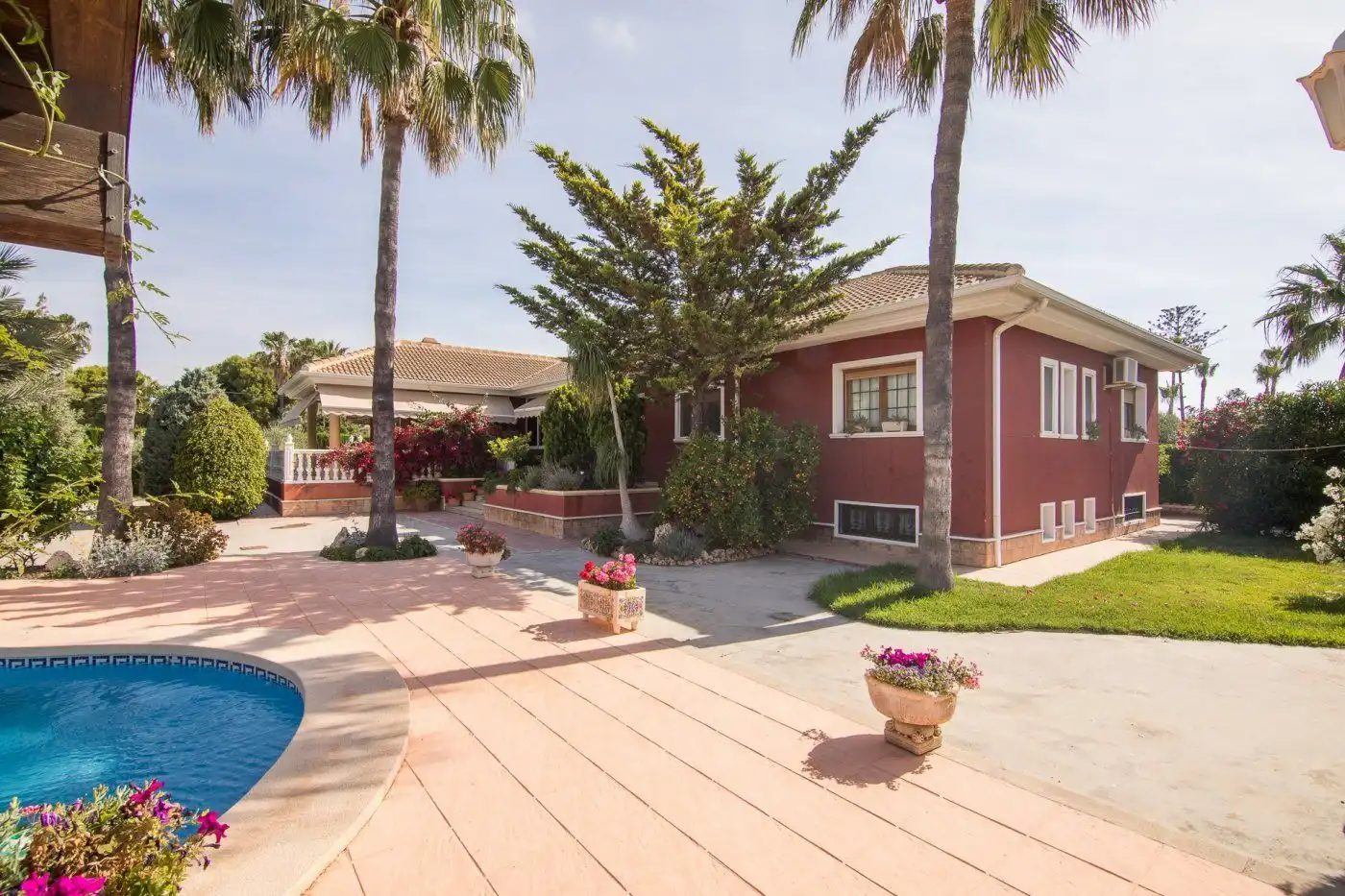 Villa avec piscine à louer à Valverde