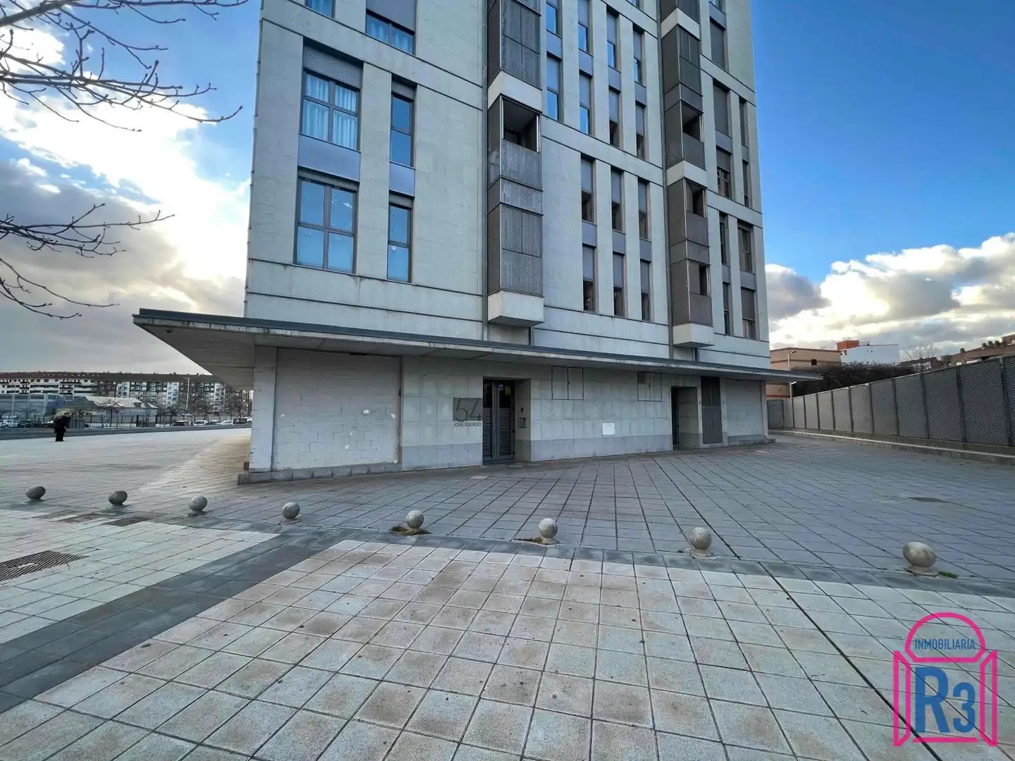 Local comercial en alquiler en José Aguado