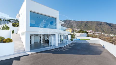 Chalet independiente de 370 m² con vistas panorámicas al mar y placas solares en Cuevecitas, Candelaria, image 2