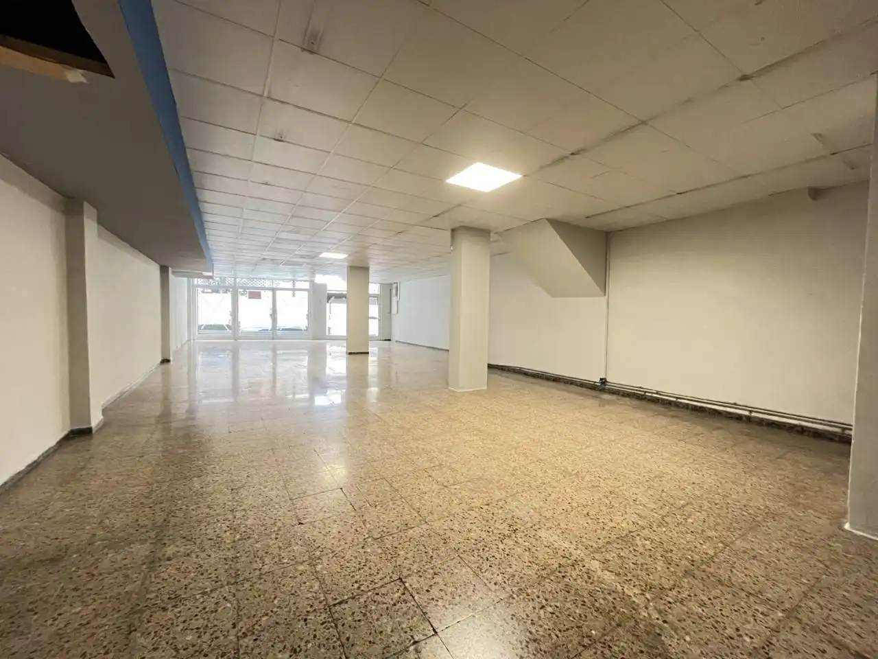 Geschaftsraum zur Miete in Calle Riera Blanca, 52, La Torrassa