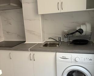 Kitchen of Apartment to rent in Algeciras  with Terrace