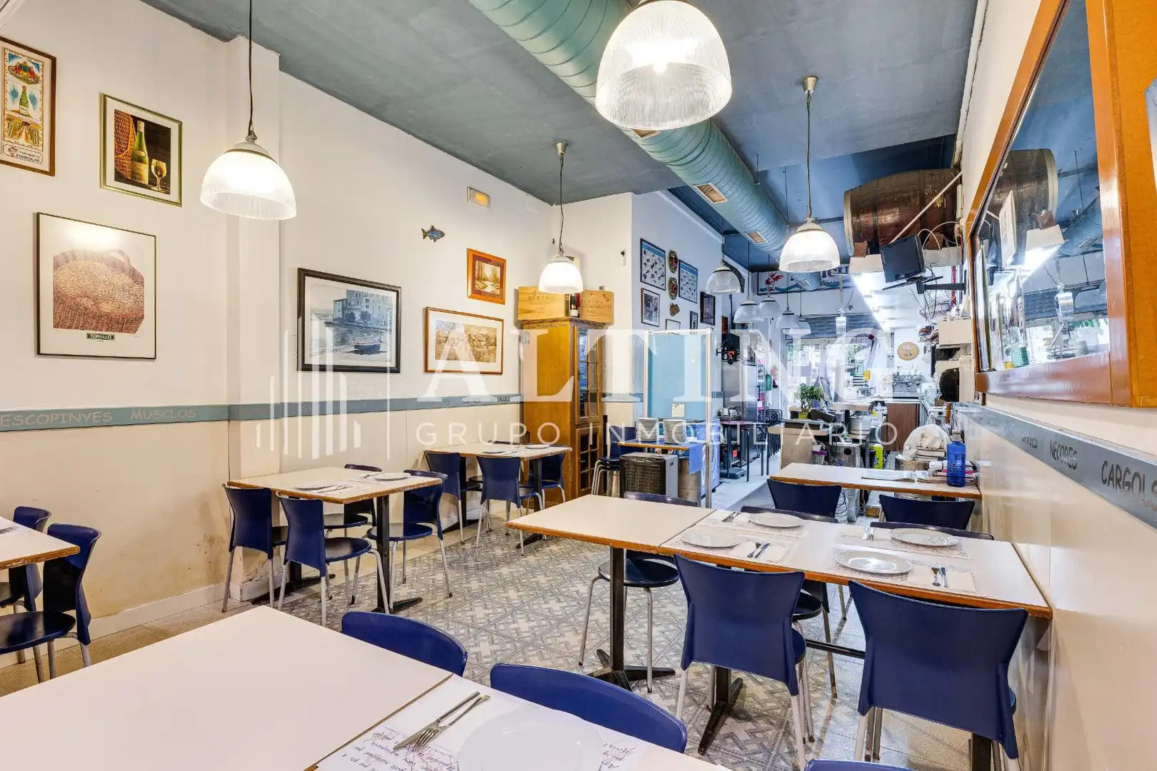 Local en venda en Barcelona amb Aire condicionat i Moblat