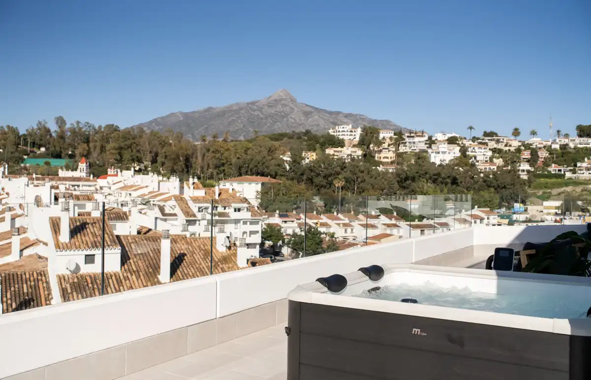 Àtic en venda a Nueva Andalucía, imagen 2