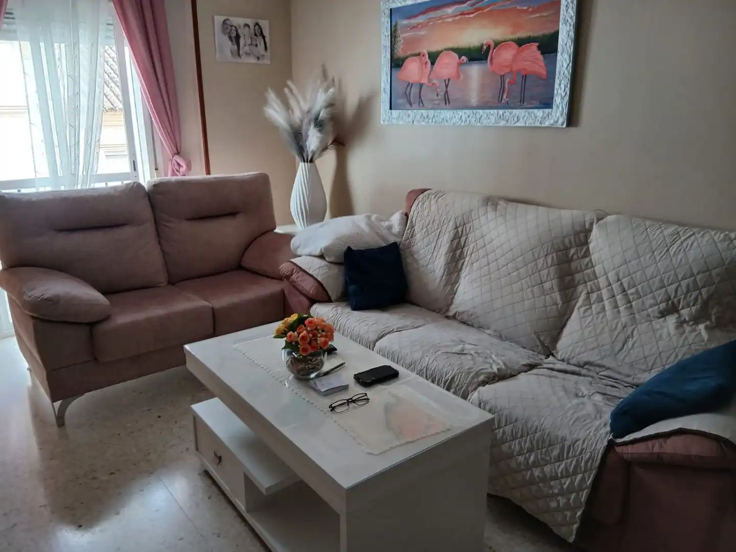 Sala d'estar de Pis en venda en Arcos de la Frontera amb Balcó