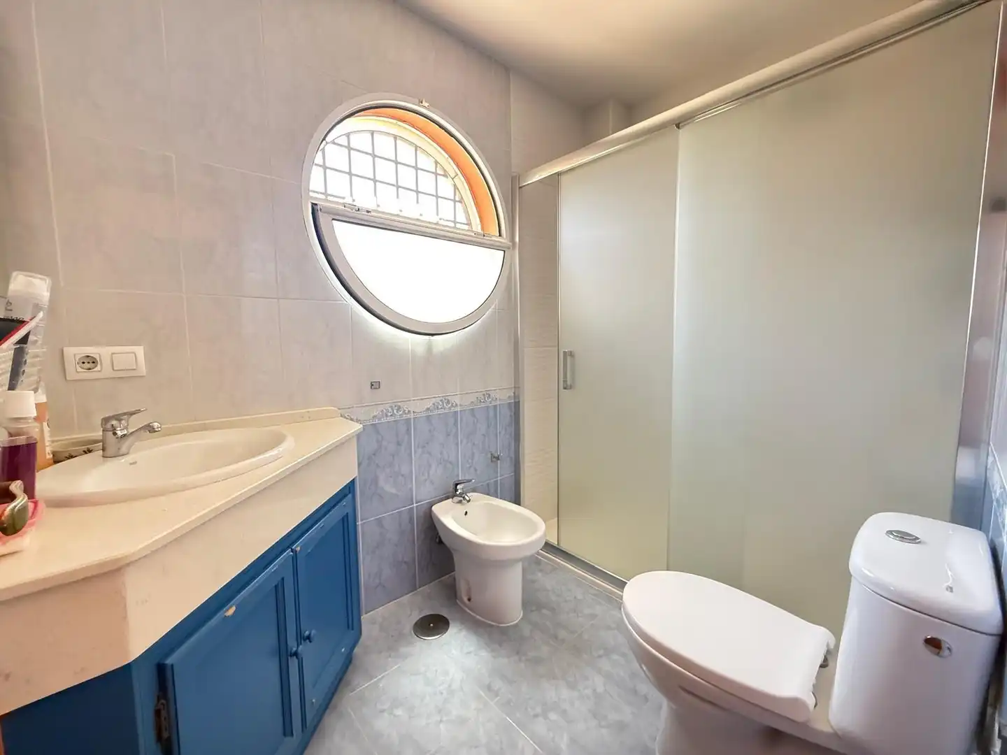 Baño de Casa o chalet en venta en Chiclana de la Frontera con Aire acondicionado, Jardín privado y Terraza