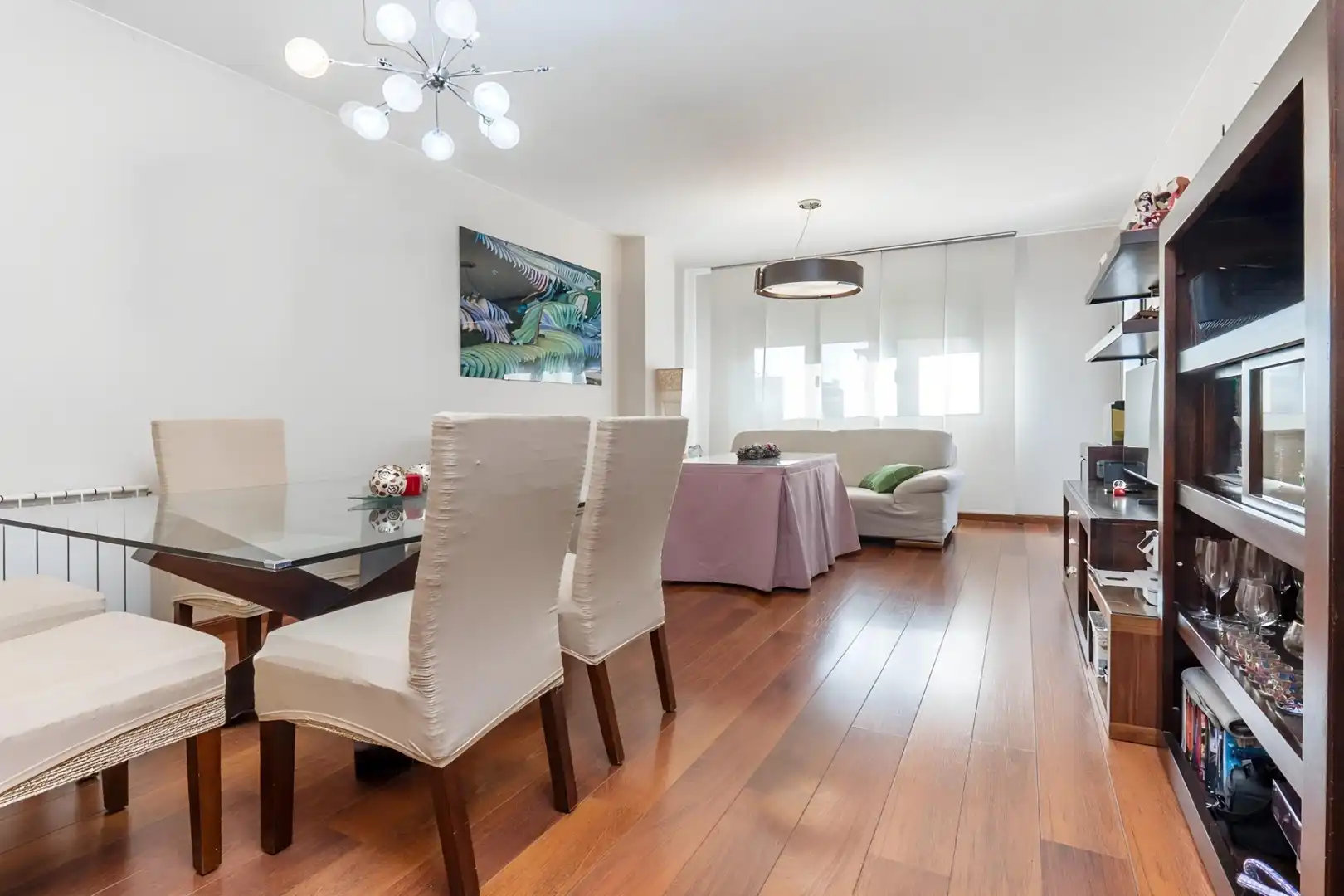 Wohnzimmer von Wohnung zum Verkauf in Granada mit Heizung, Privatgarten und Balkon