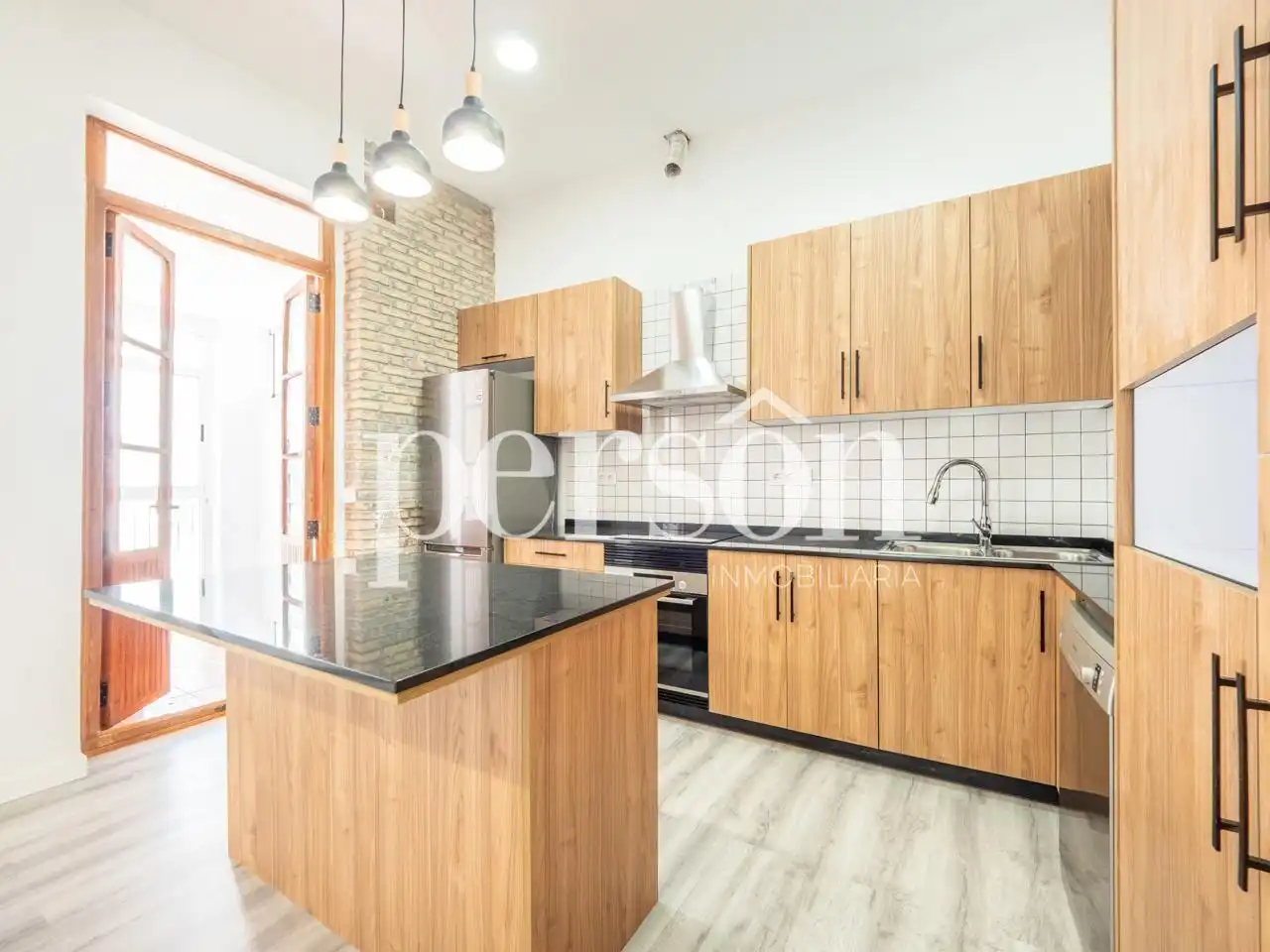 Cocina de Piso de alquiler en Valencia con Aire acondicionado, Calefacción y Amueblado