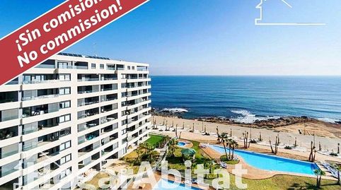 Foto 2 de Piso en venta en Calle Mar Báltico, Zona Playa de los Locos, Torrevieja