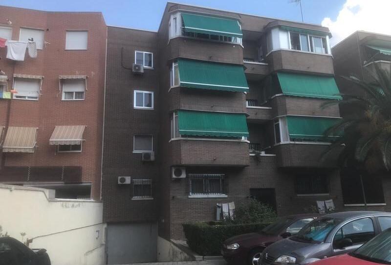 Photo 1 of Garage for sale in Villaverde Alto, Madrid