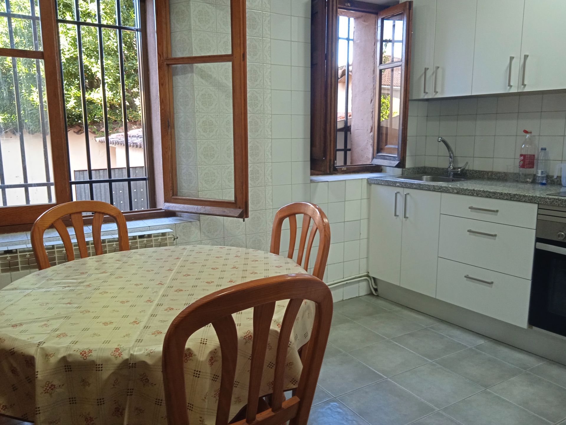 Cuina de Finca rústica de lloguer en San Pedro de Gaíllos amb Calefacció, Moblat i Forn