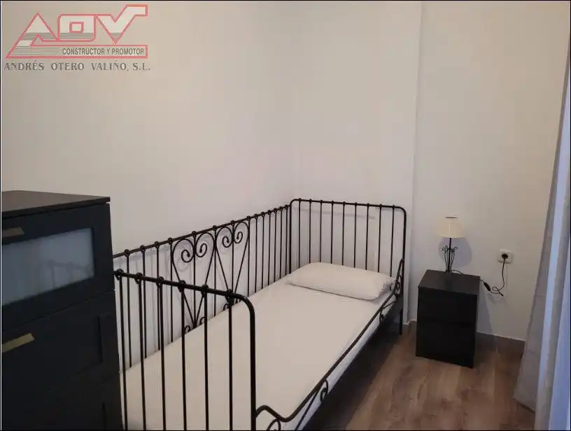 Bedroom of Flat for rent in Ferrol  with Air Conditioner and Heating