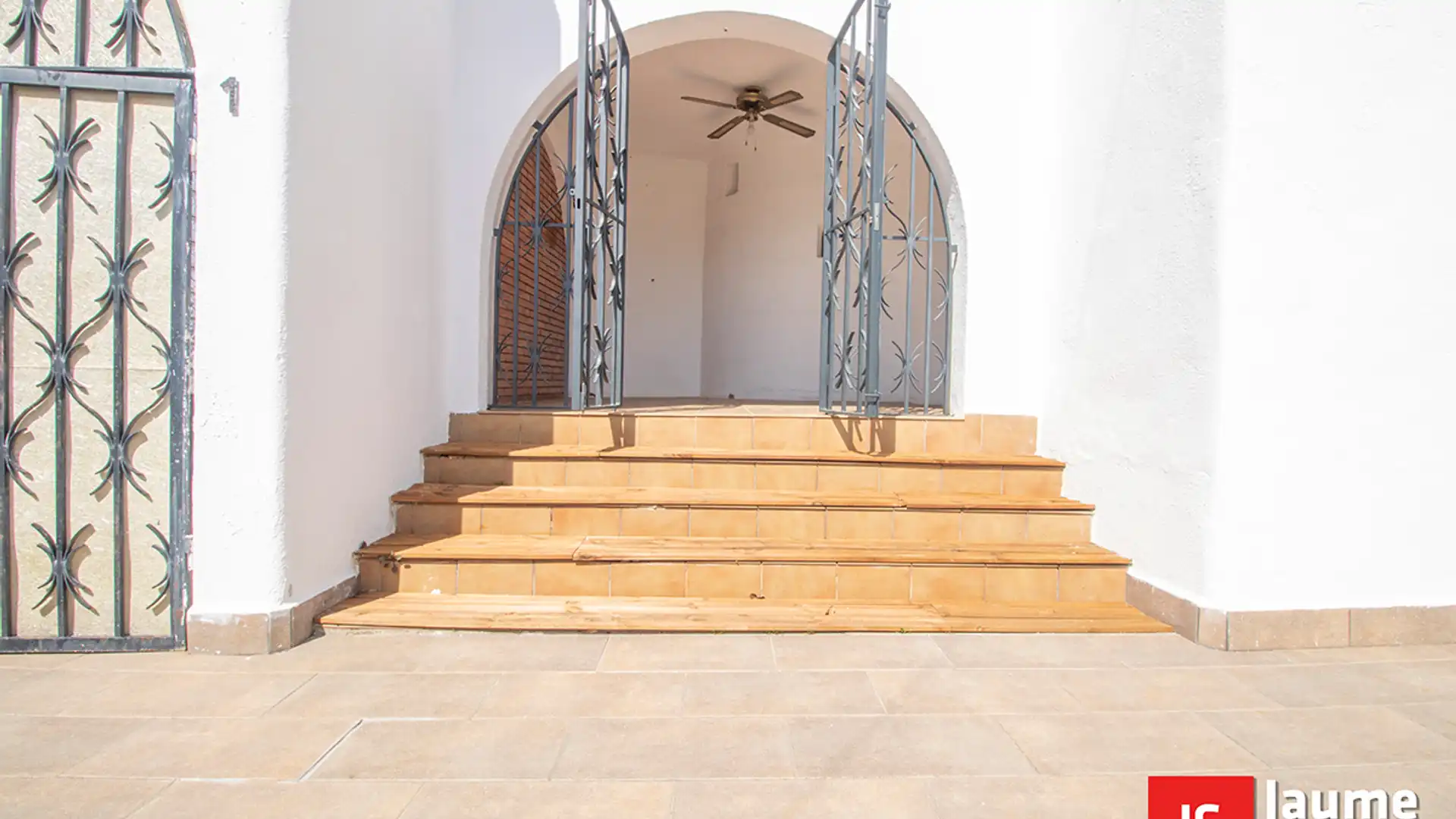 Single-family semi-detached for sale in Torredembarra  with Heating, Private garden and Terrace