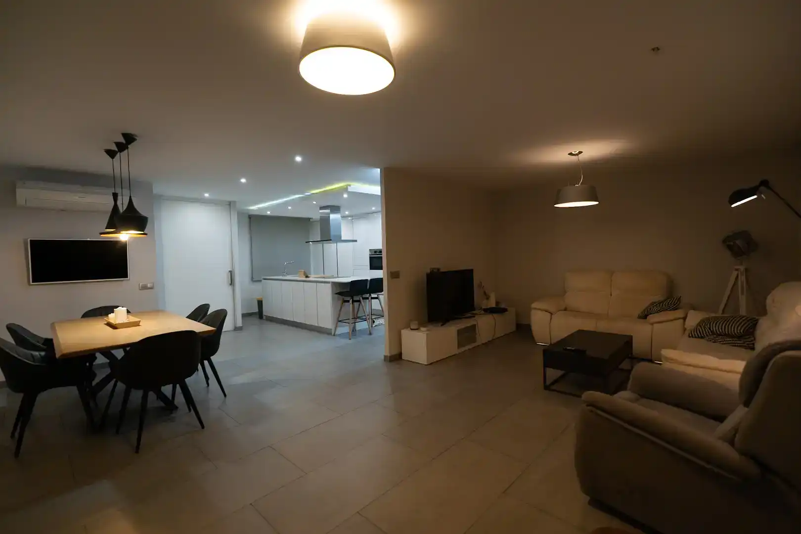 Piso en venta en Níjar con Aire acondicionado, Trastero y Amueblado