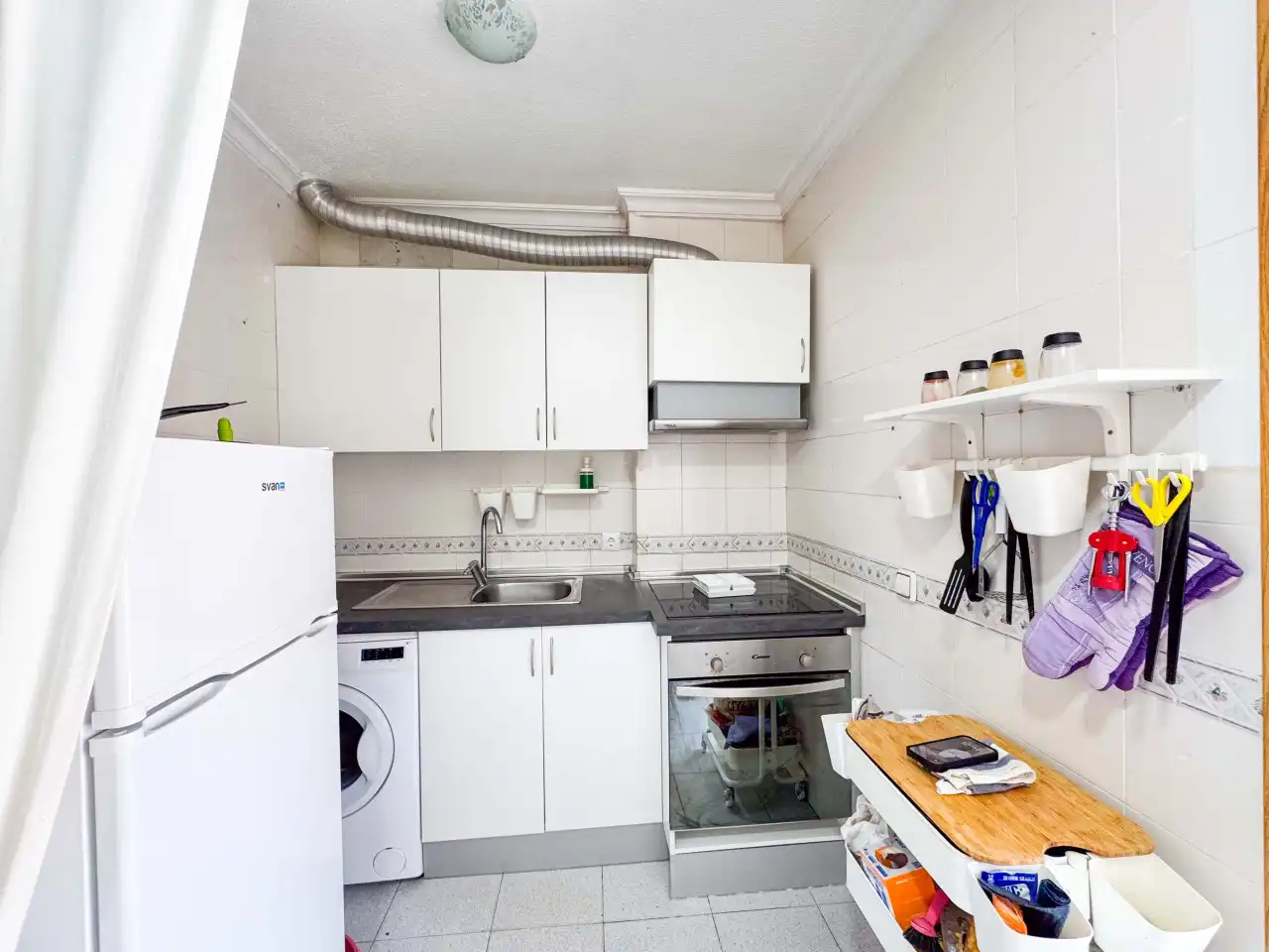 Cocina de Apartamento en venta en Torrevieja con Aire acondicionado, Calefacción y Terraza