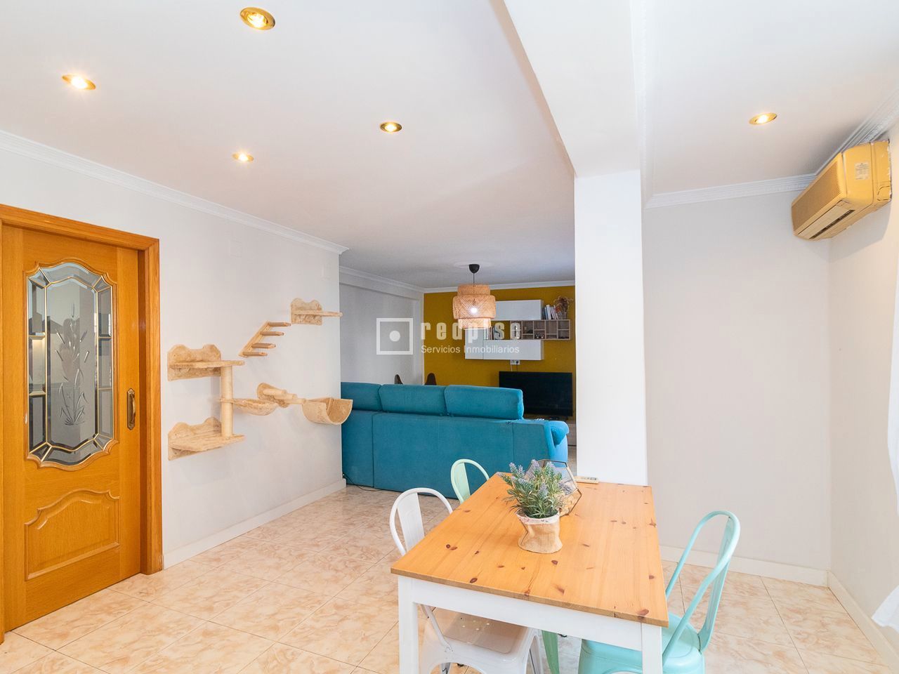 Dining room of Flat for sale in  Valencia Capital  with Air Conditioner