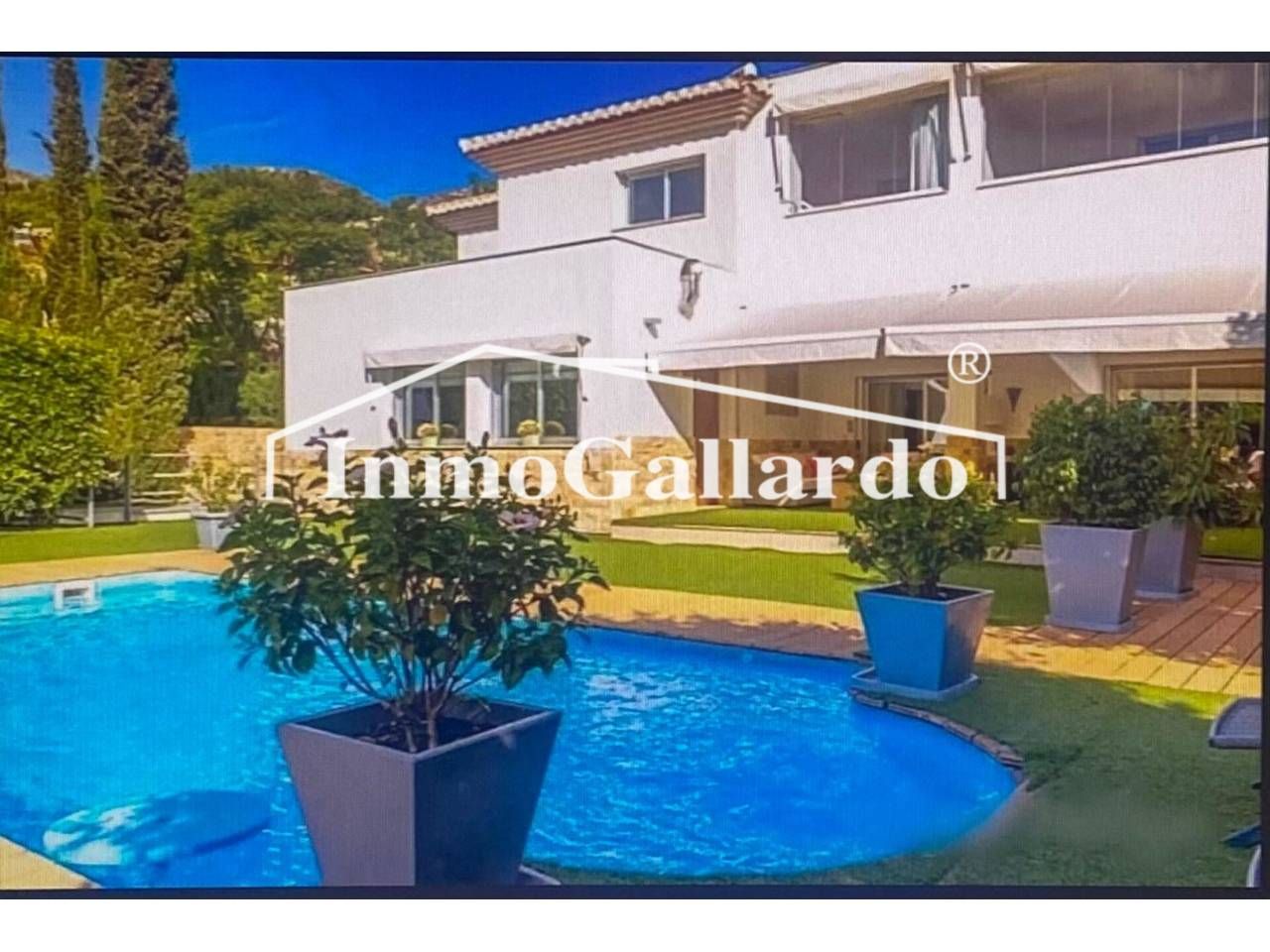 Exterior view of House or chalet for sale in Málaga Capital  with Air Conditioner, Heating and Private garden